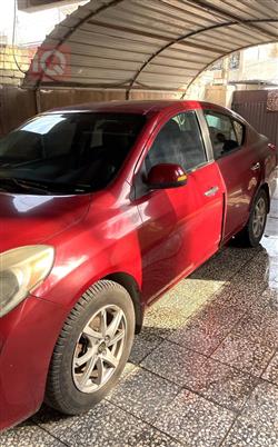 Nissan Versa